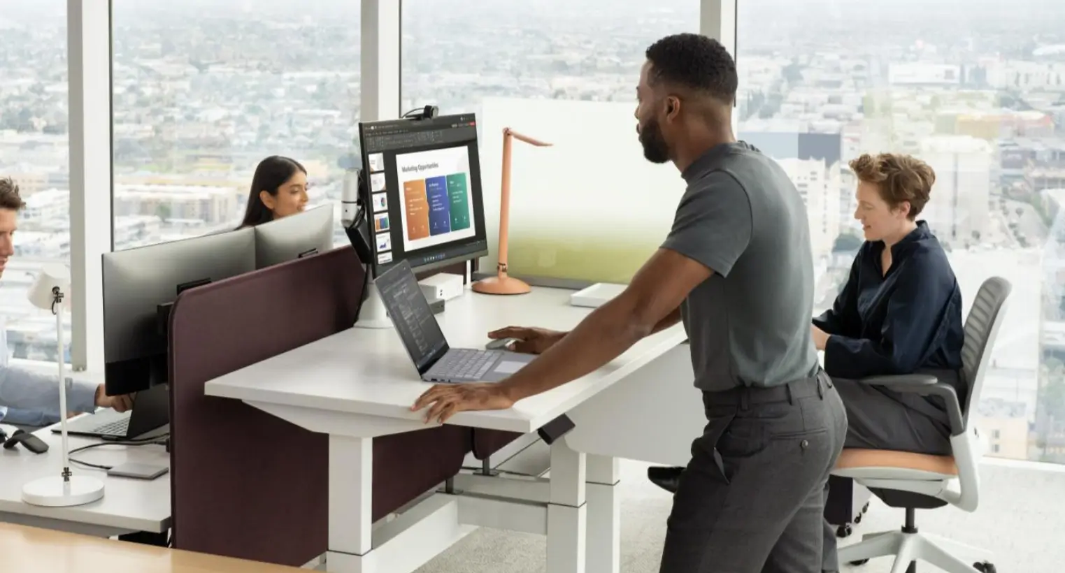 Elevate Your Security Strategy with Microsoft Surface & AI-Driven Device Management